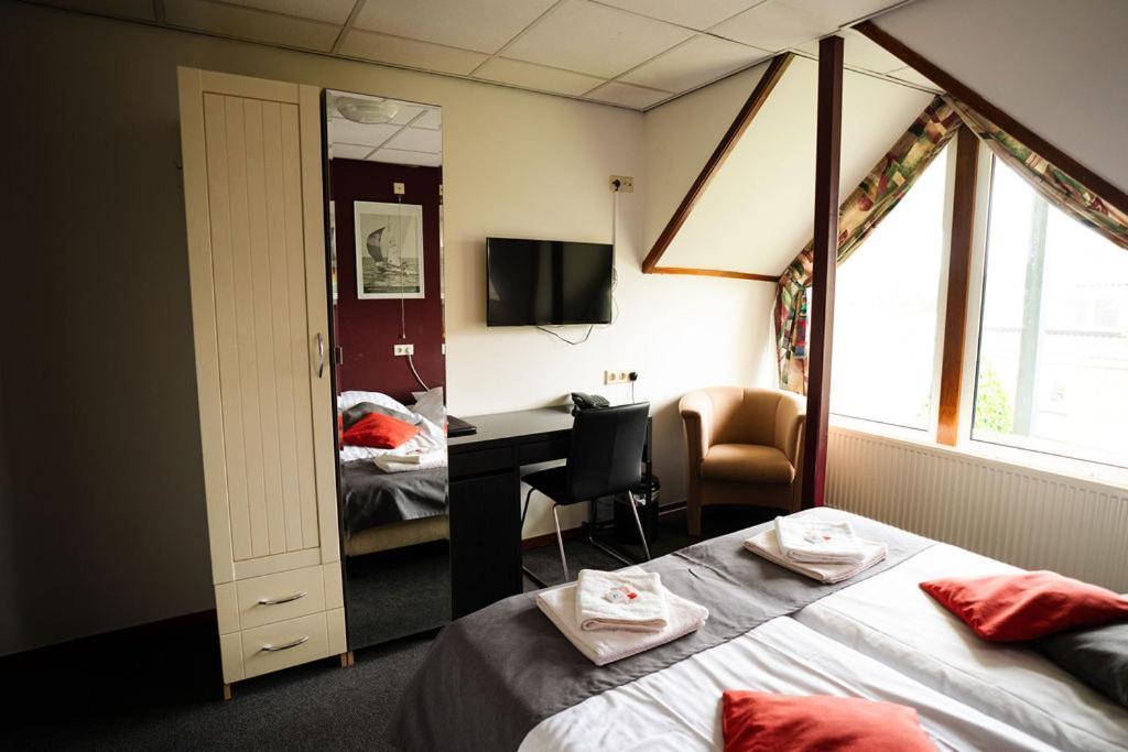 Hotel Orion Kaag الغرفة الصورة